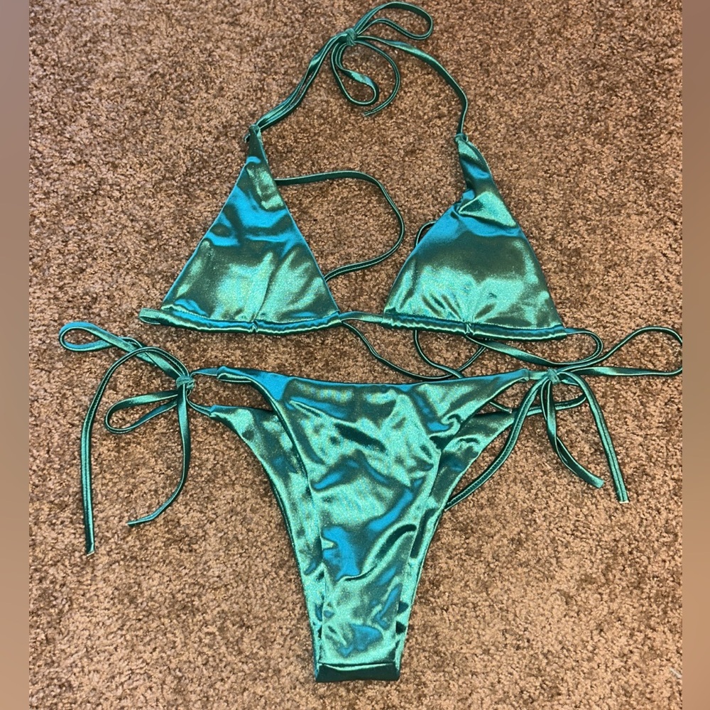 Shiny Teal Bikini Set medium